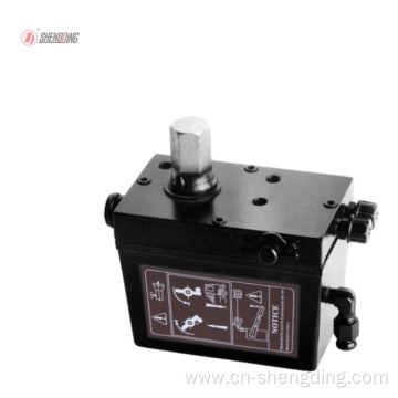 hydraulic cab tilt oil pressure manual pump 7482053296